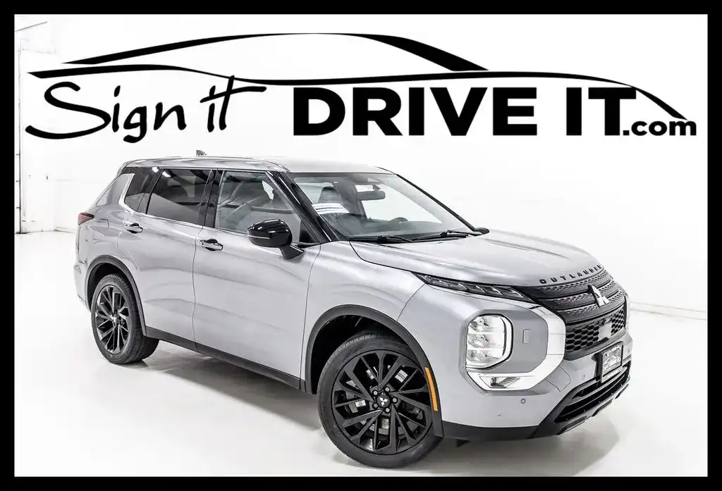 2022 Mitsubishi Outlander BE S-AWC's photo