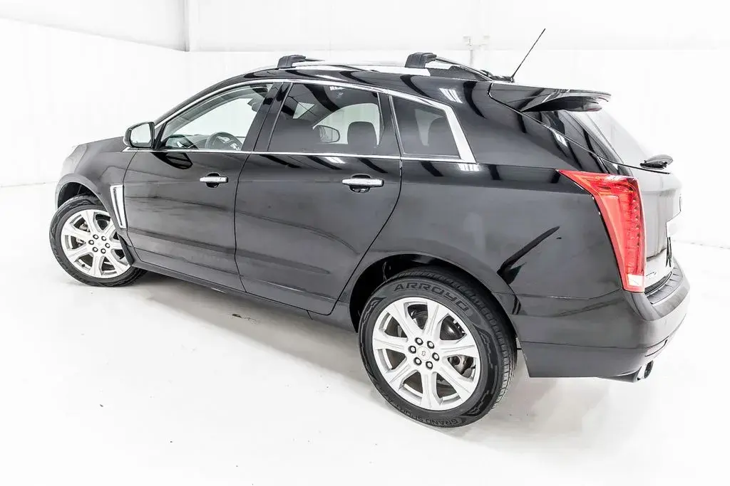2016 Cadillac SRX Performance AWD Collection photo 5
