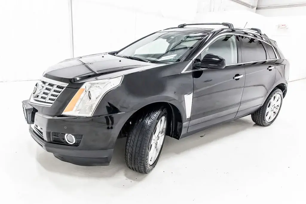 2016 Cadillac SRX Performance AWD Collection photo 3