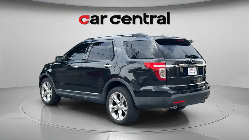 2013 Ford Explorer Limited 4x4 photo 3