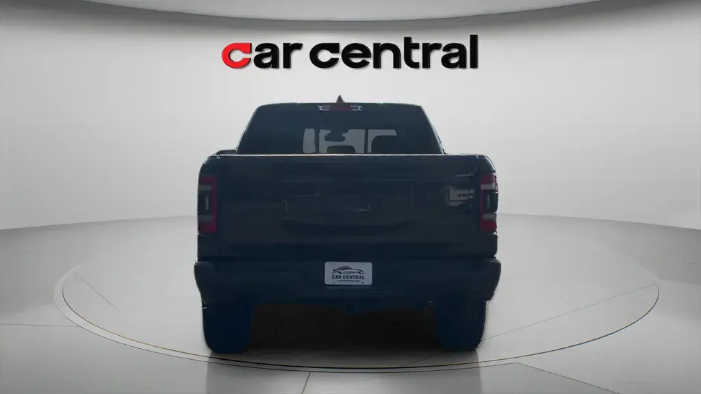 2020 RAM 1500 Rebel Crew Cab 4x4 5'7" Box photo 4