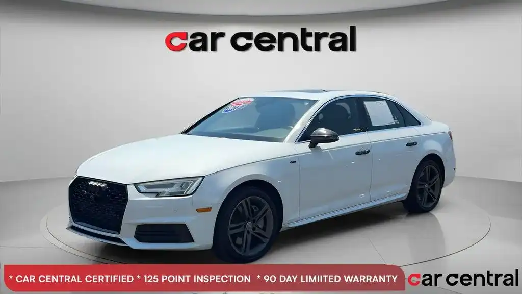 2017 Audi A4 2.0T quattro S tronic Premium Plus's photo