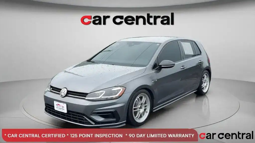 2019 Volkswagen Golf R w/DCC & Navigation 4-door DSG's photo