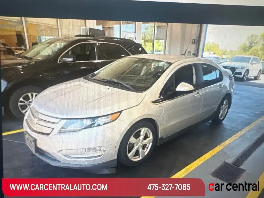 2014 Chevrolet Volt Base's photo