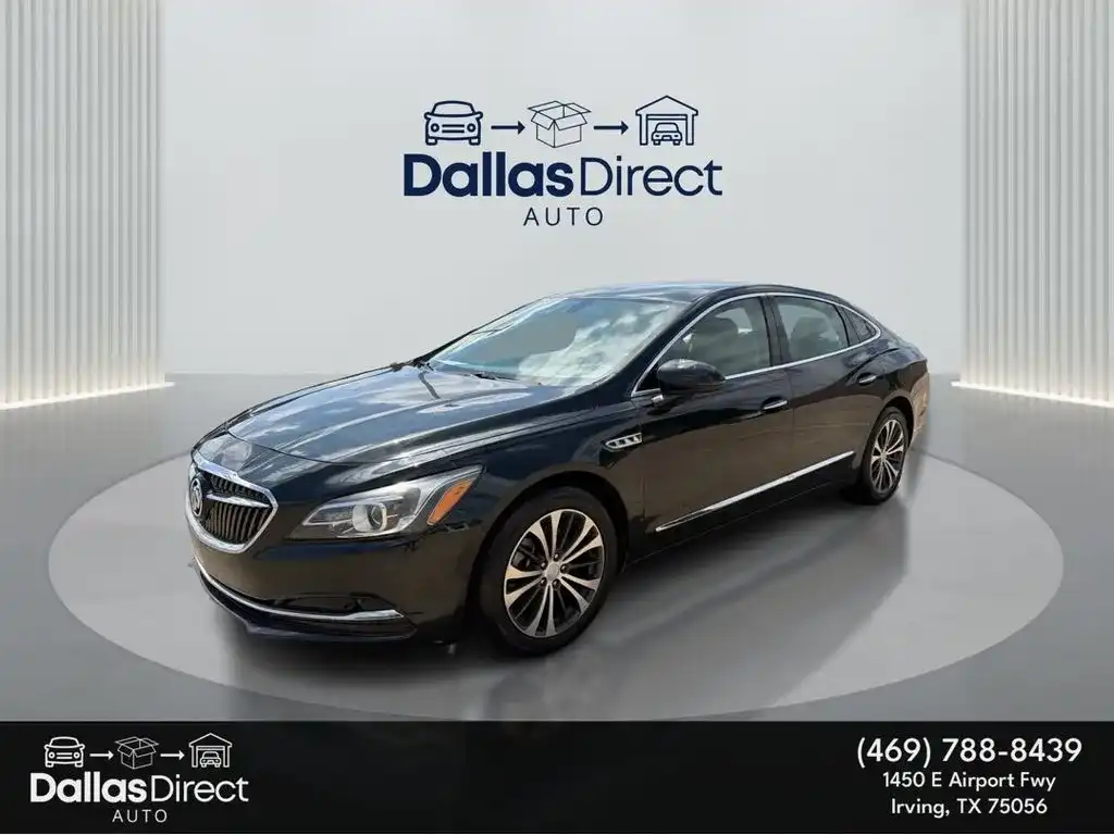 2017 Buick LaCrosse Essence's photo