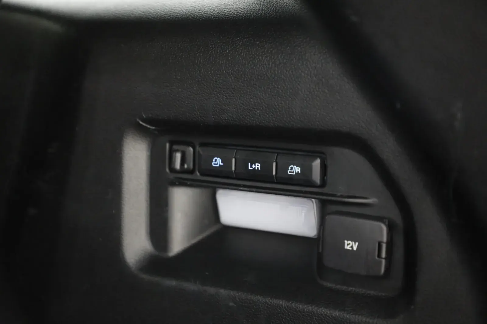2020 Ford Explorer ST 4WD photo 4