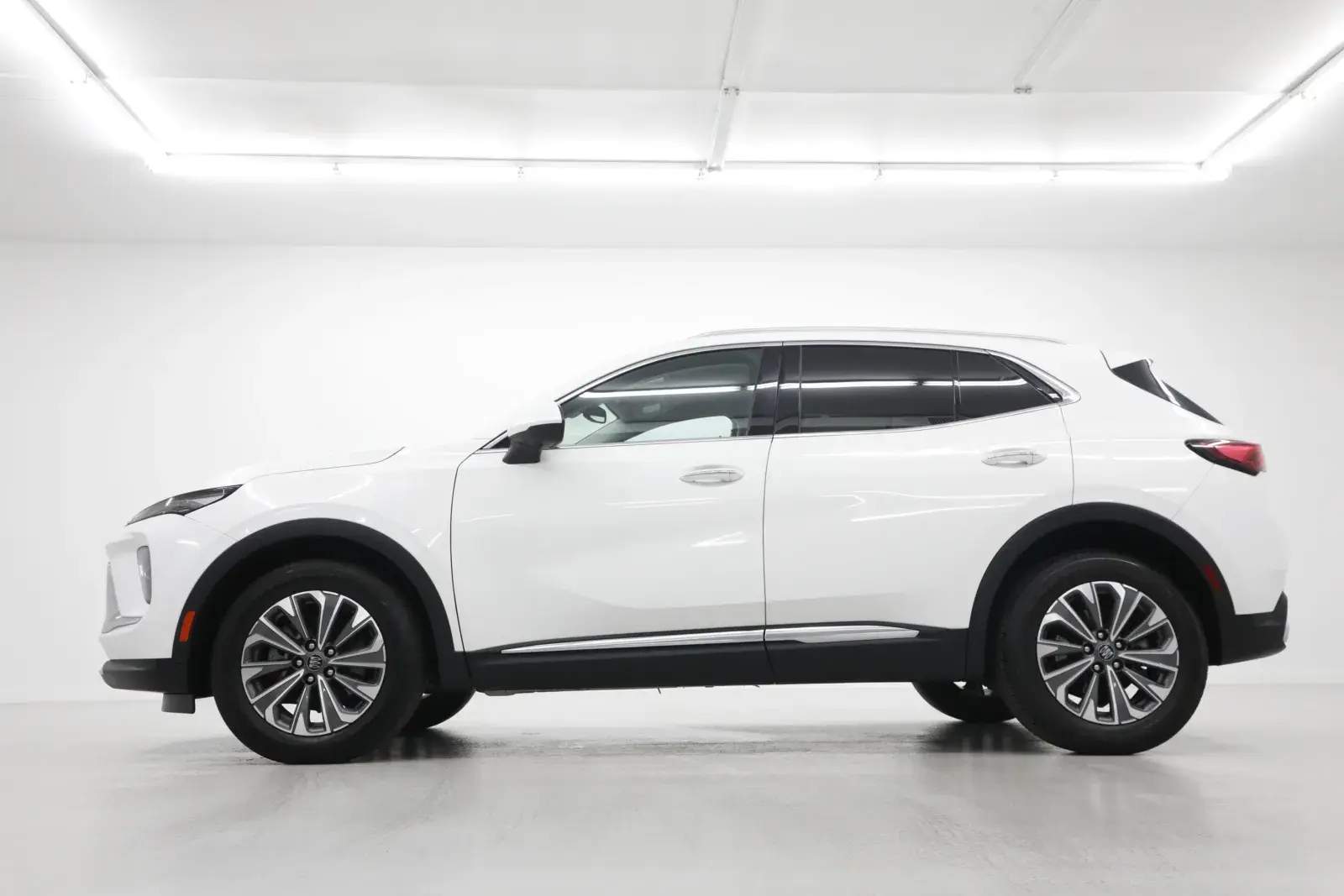 2024 Buick Envision Preferred AWD photo 3