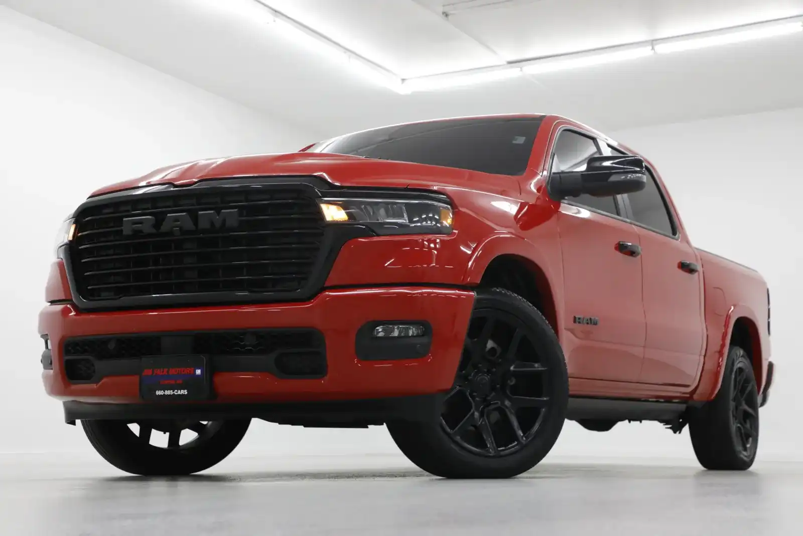 2025 RAM 1500 Laramie 4x4 Crew Cab 5'7's photo