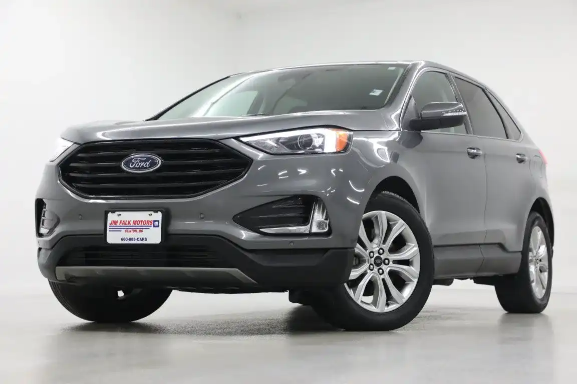 2024 Ford Edge Titanium AWD's photo