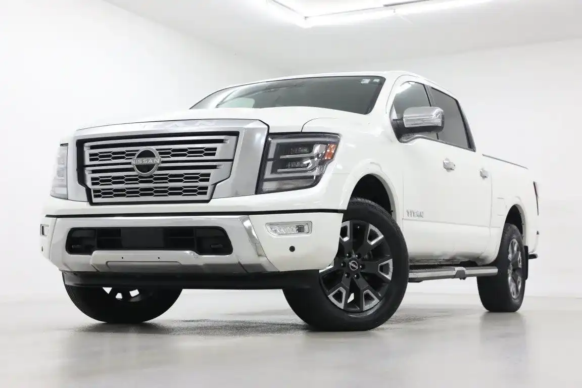 2024 Nissan Titan Platinum Reserve 4WD Crew Cab's photo