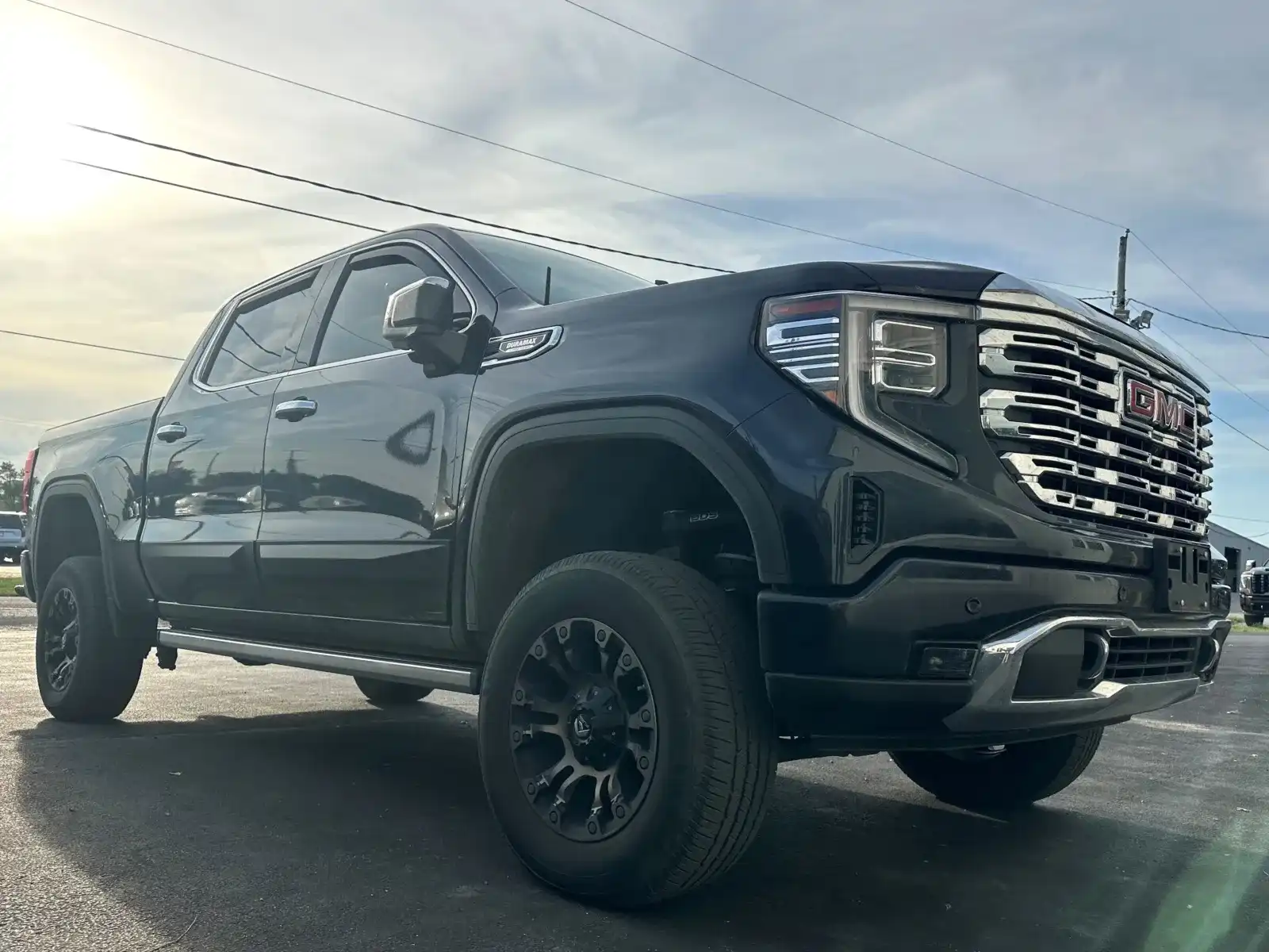 2024 GMC Sierra Denali 4WD Crew Cab Short Box's photo