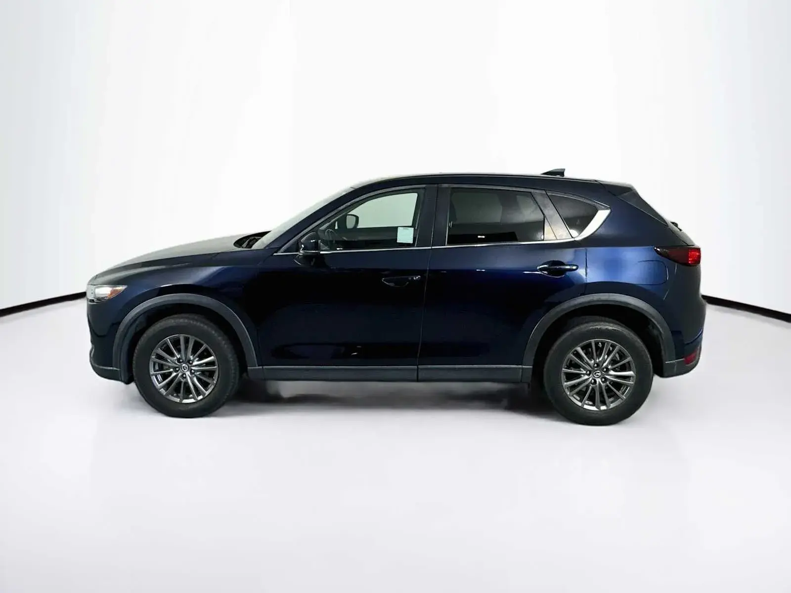 2017 Mazda CX-5 Touring auto photo 4