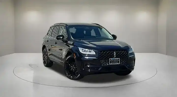 2025 Lincoln Corsair Reserve AWD's photo