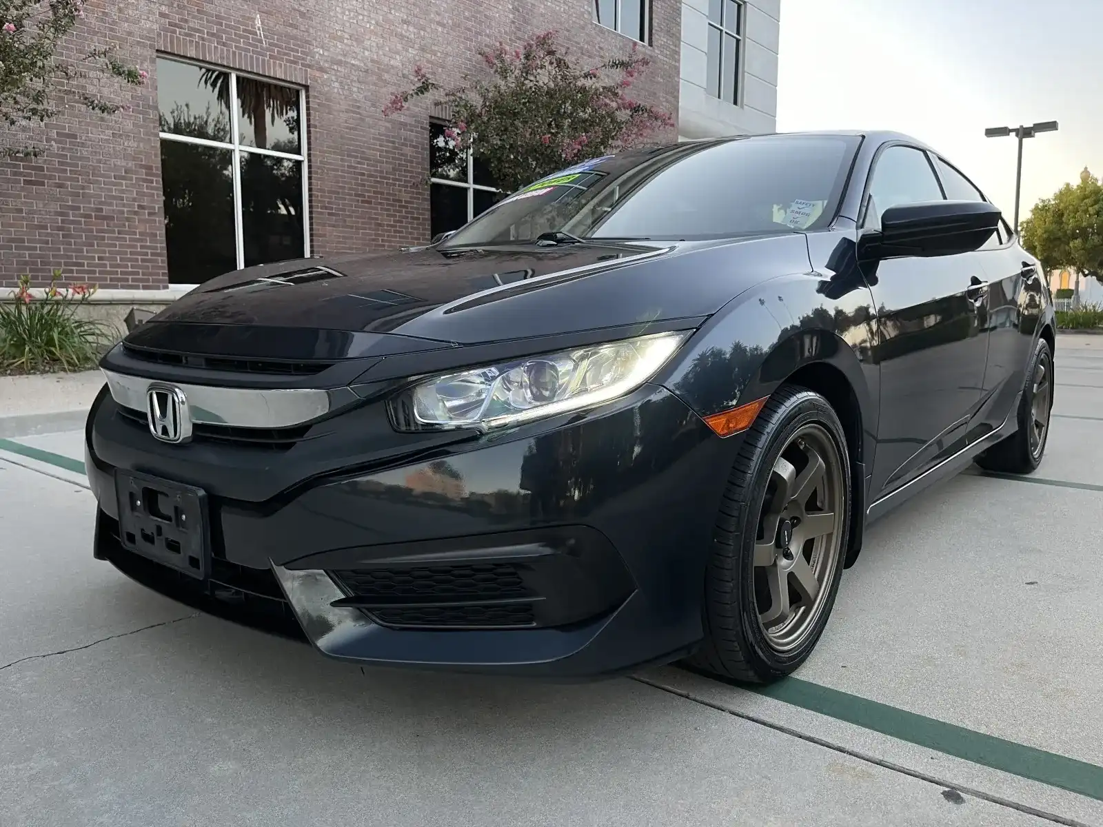 2016 Honda Civic LX CVT's photo
