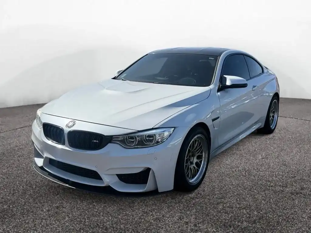 2015 BMW M4 Base's photo