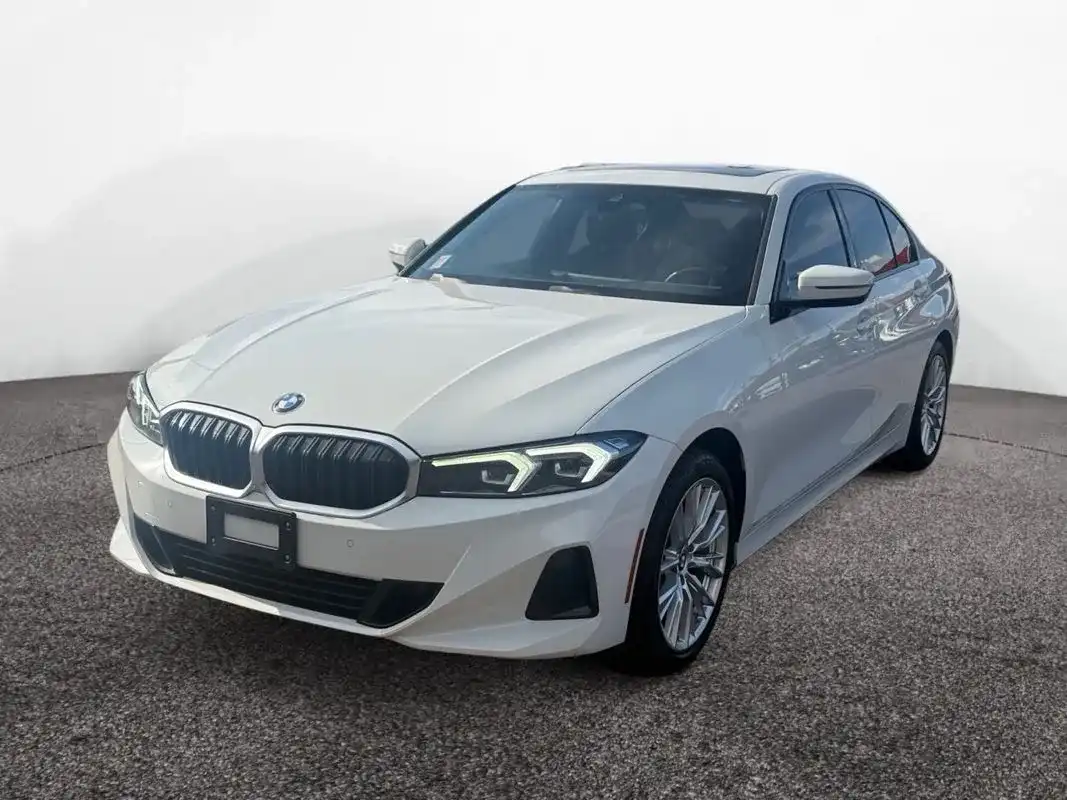 2023 BMW 3 Series 330i Sedan's photo