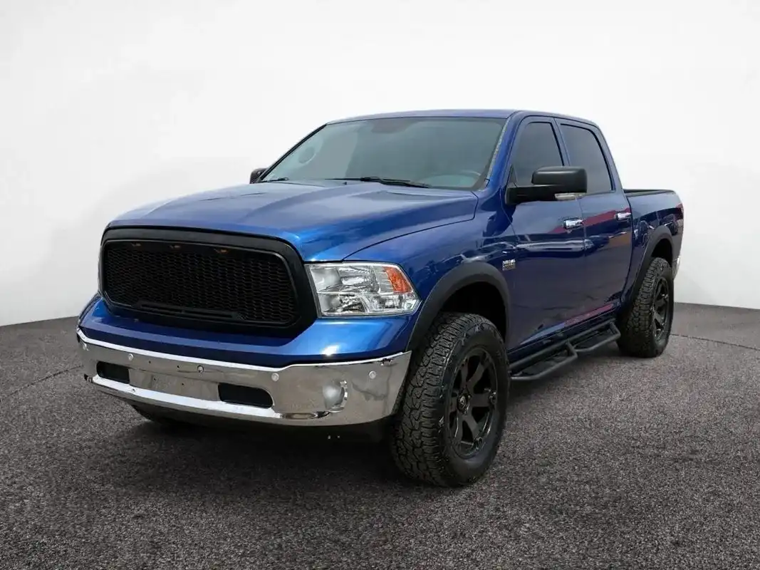 2017 RAM 1500 Big Horn 4WD Crew Cab 5'7's photo