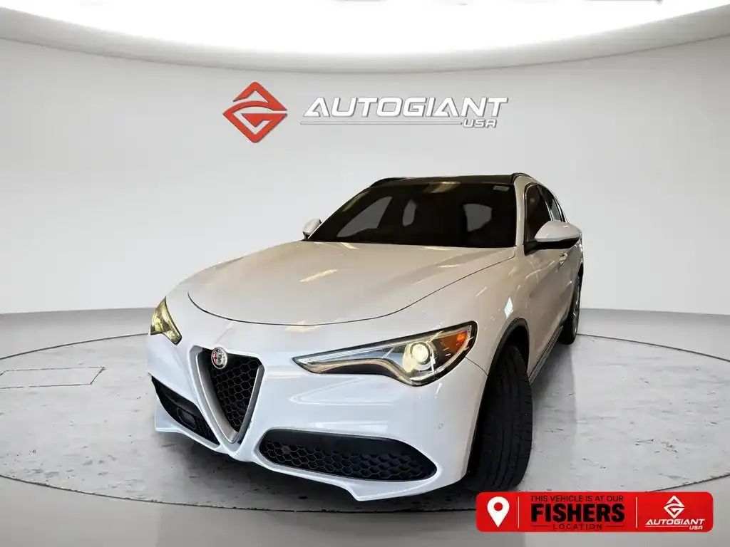 2018 Alfa Romeo Stelvio Ti Sport AWD's photo