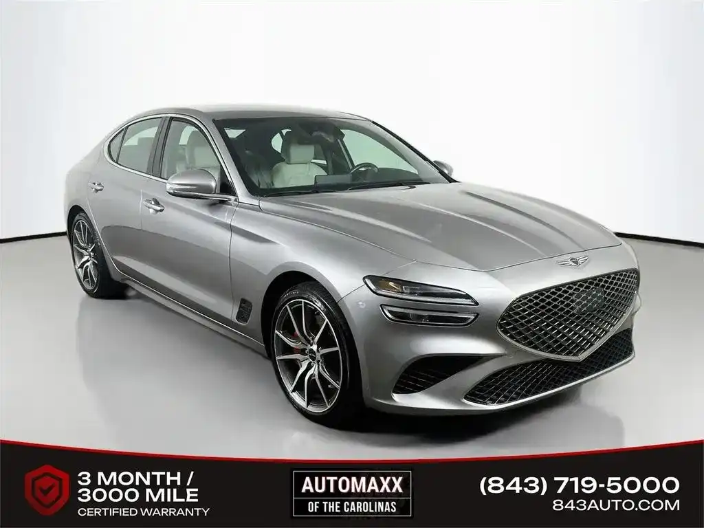 2025 Genesis G70 2.5T Standard's photo