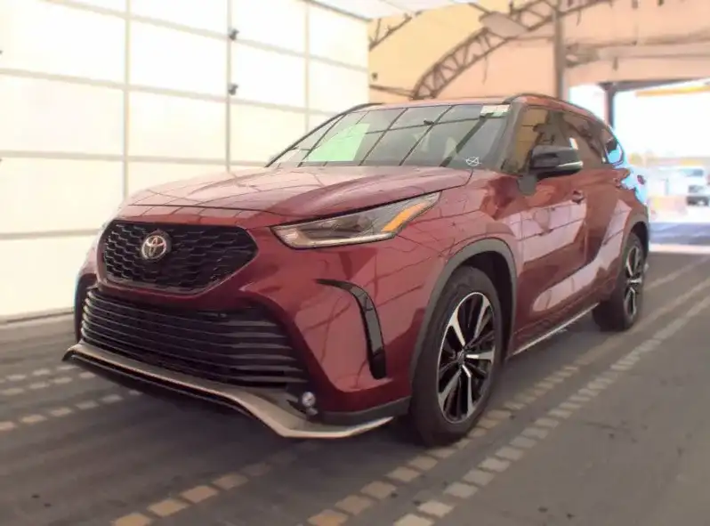 2022 Toyota Highlander XSE 4x2 V6's photo