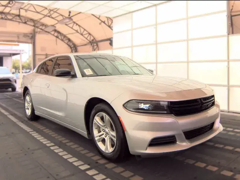 2023 Dodge Charger SXT photo 5