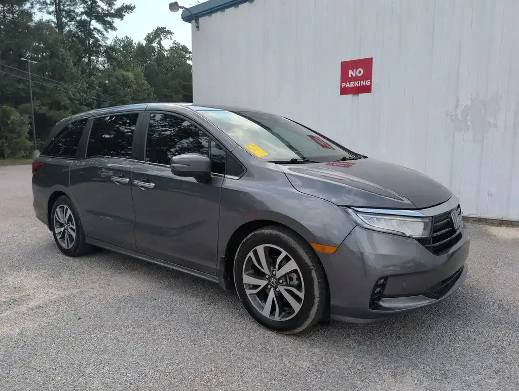 2022 Honda Odyssey Touring's photo