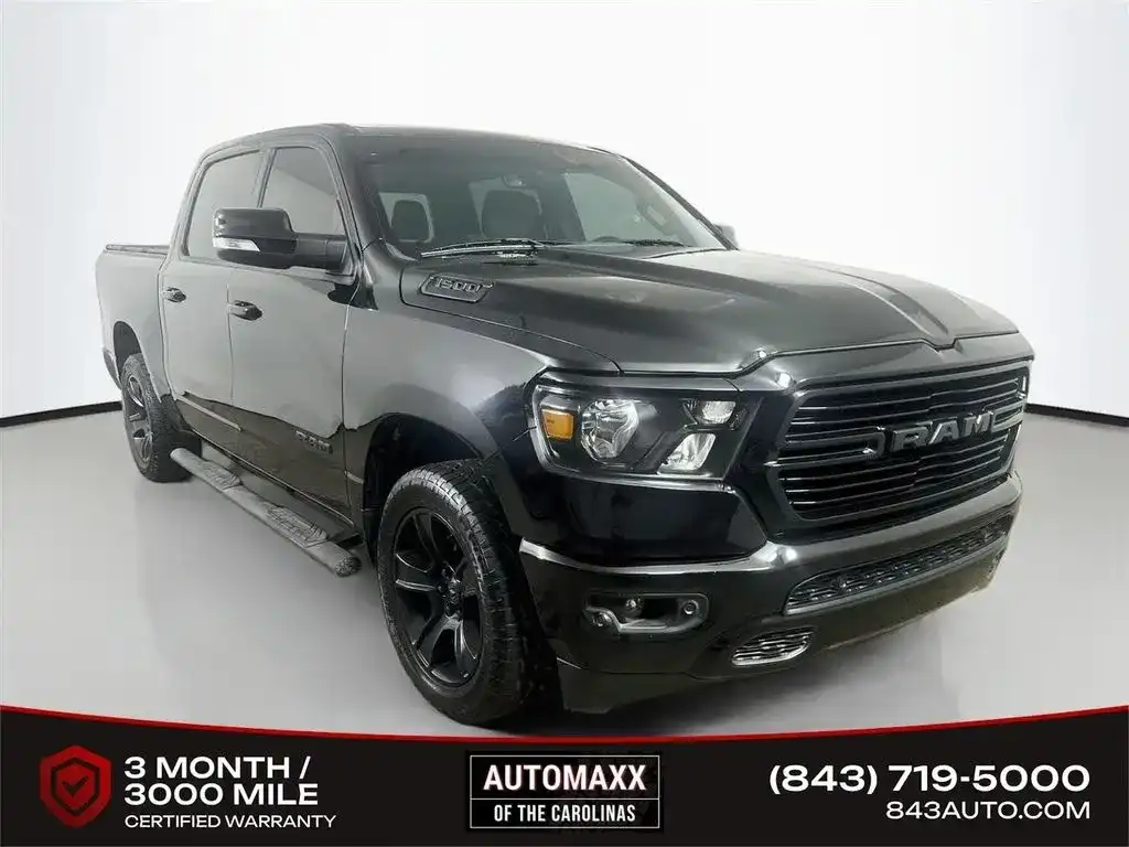 2020 RAM 1500 Big Horn/Lone Star 4x4 Crew Cab 5'7's photo