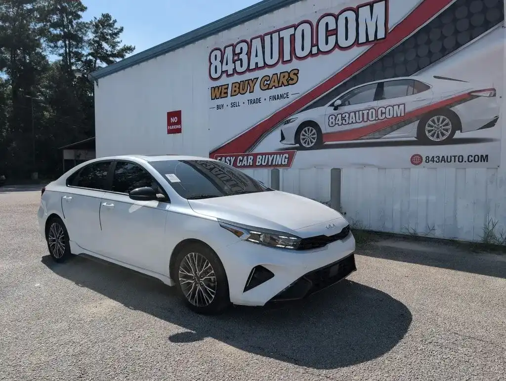 2024 Kia Forte GT-Line AT's photo