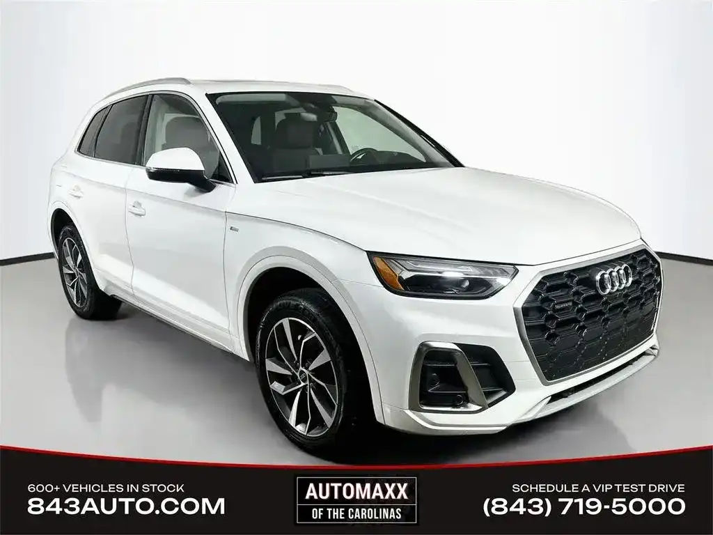 2024 Audi Q5 45 Premium Plus's photo