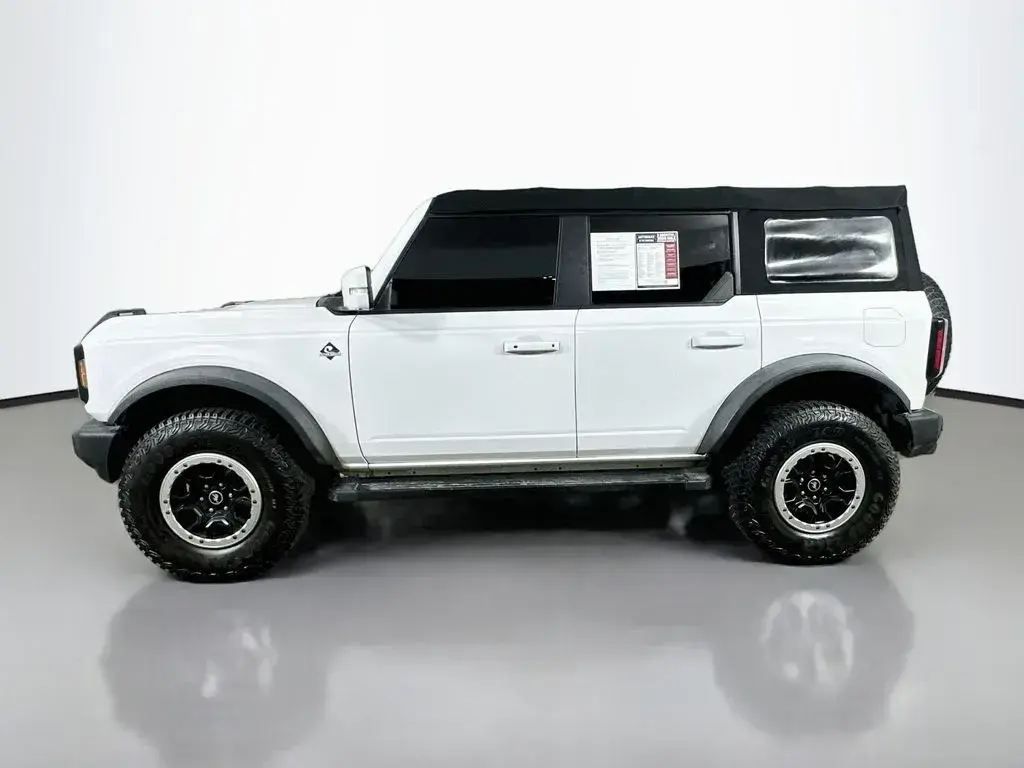 2021 Ford Bronco Outer Banks 4WD Advanced photo 5