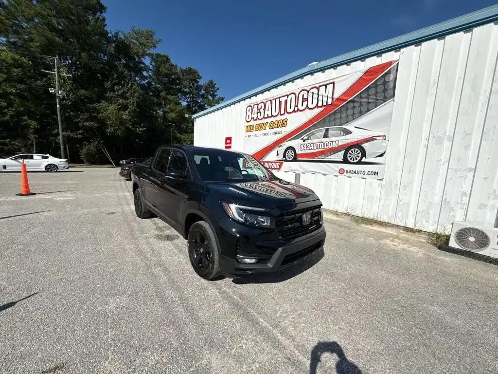 2024 Honda Ridgeline Black Edition's photo
