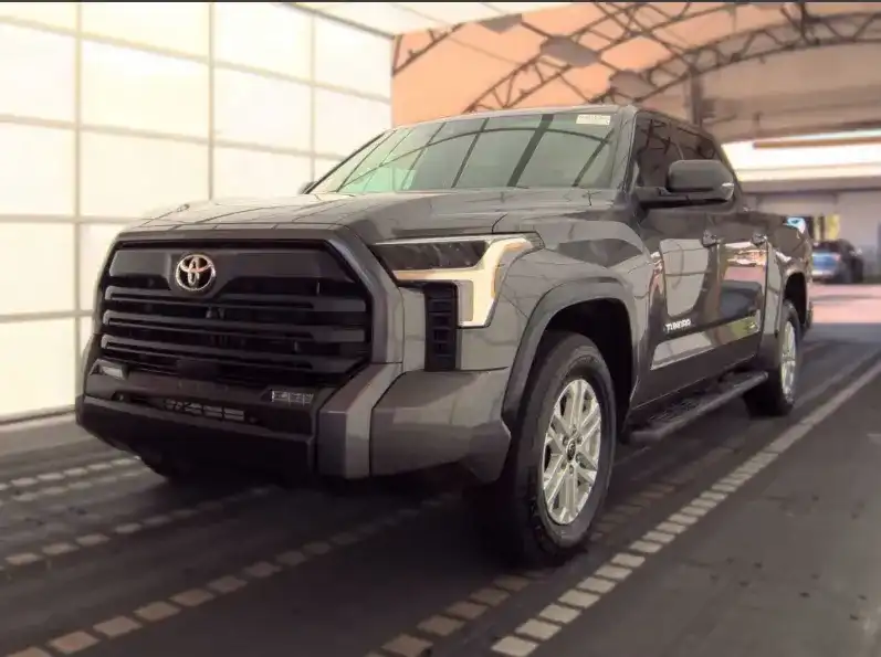 2023 Toyota Tundra SR5 3.4L CrewMax 5.5' Bed's photo