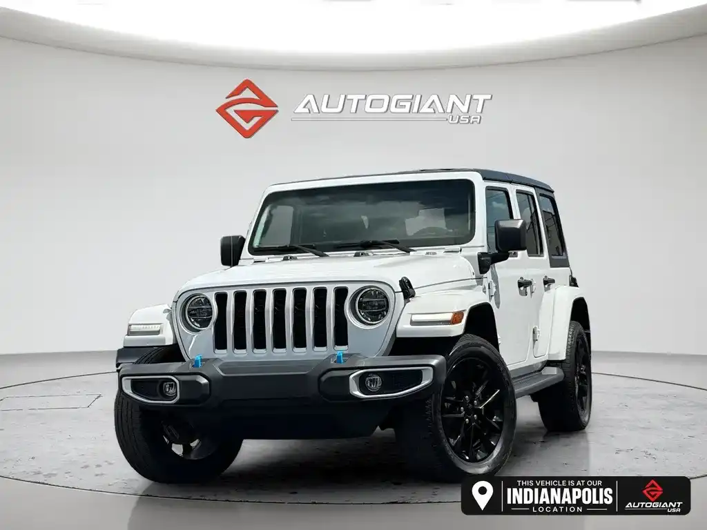 2022 Jeep Wrangler Sahara 4xe's photo