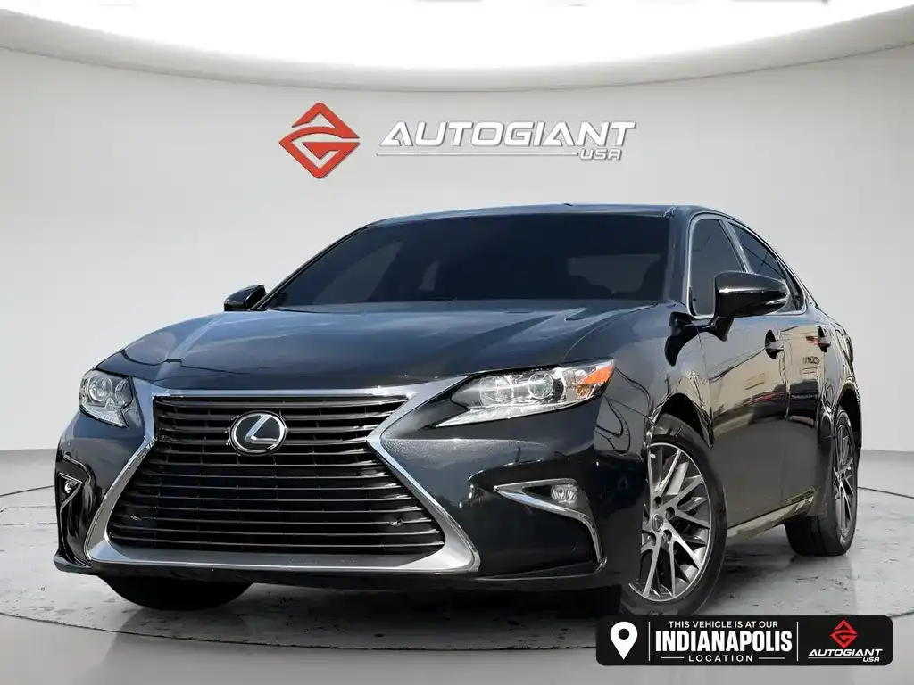 2016 Lexus ES 350 350's photo