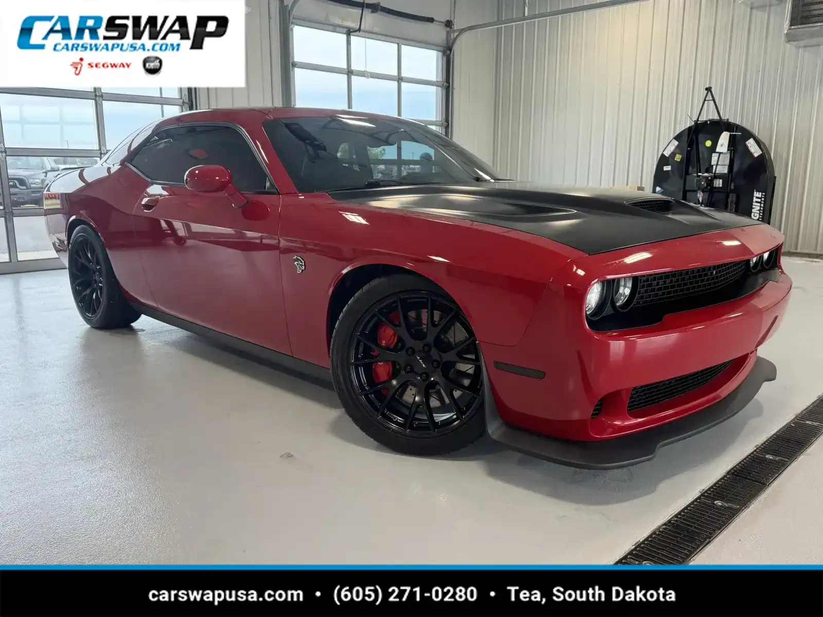 2016 Dodge Challenger SRT Hellcat's photo