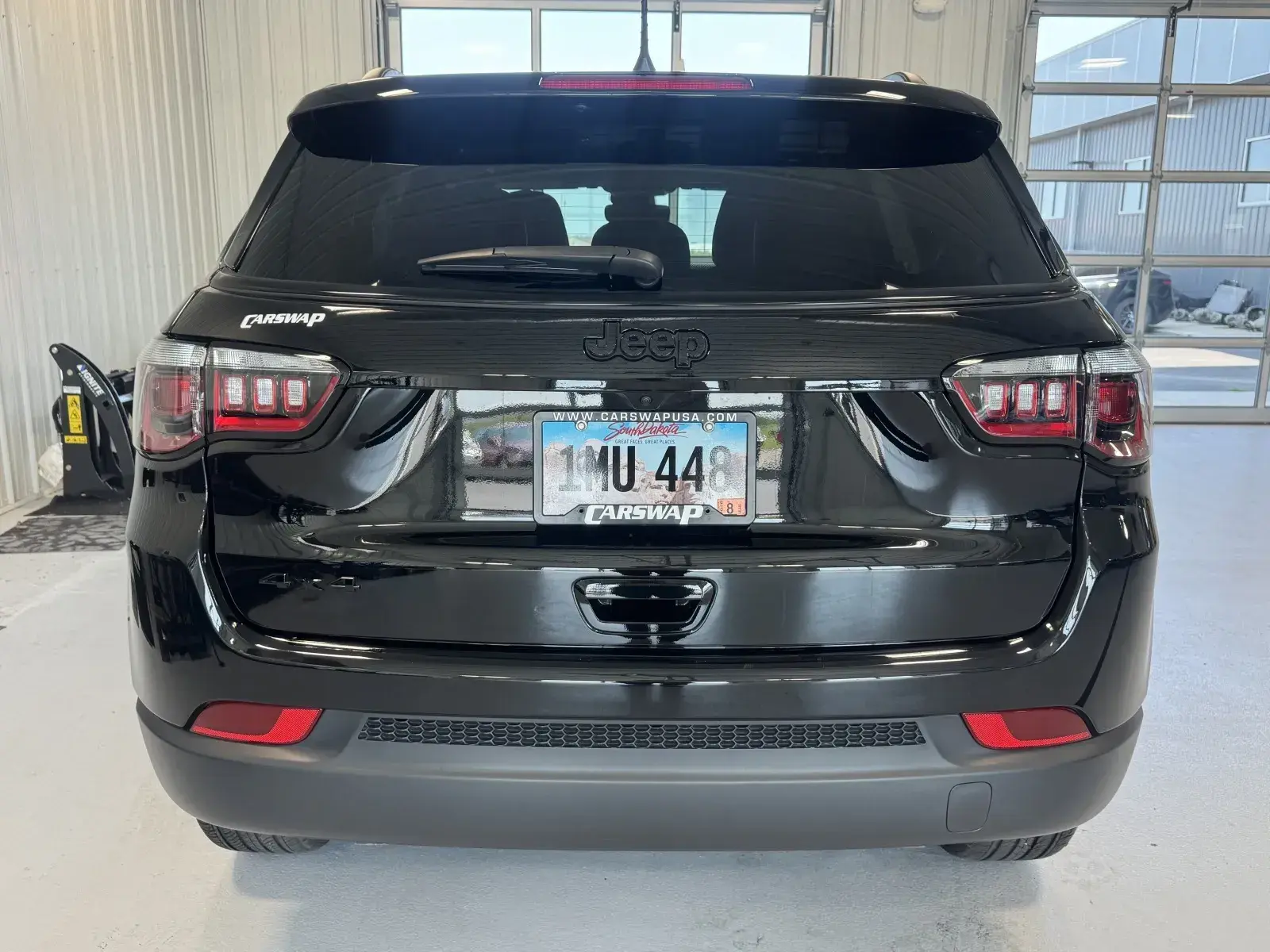 2023 Jeep Compass Altitude 4X4 photo 3