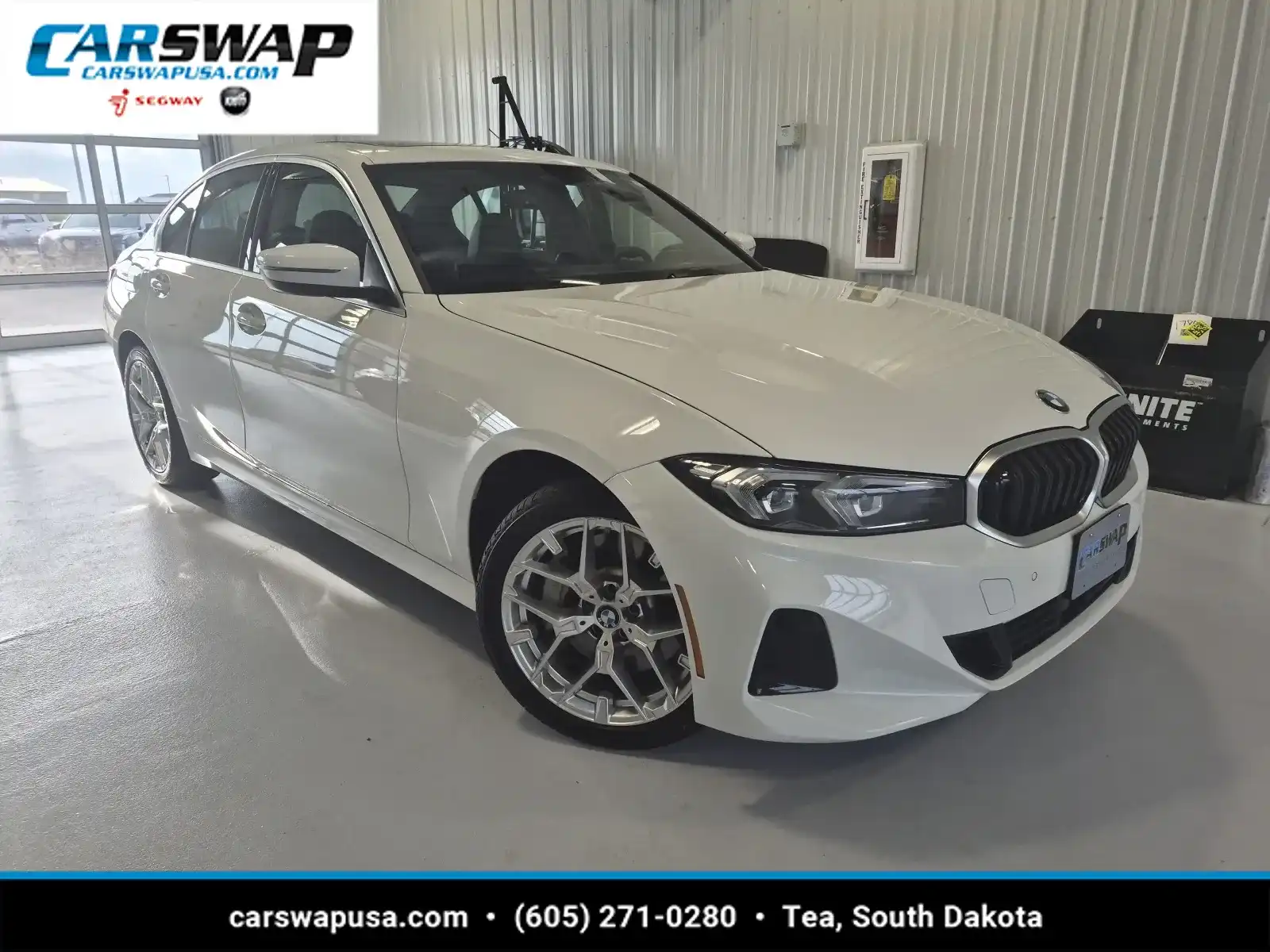 2026 BMW 3 Series 330i xDrive Sedan's photo