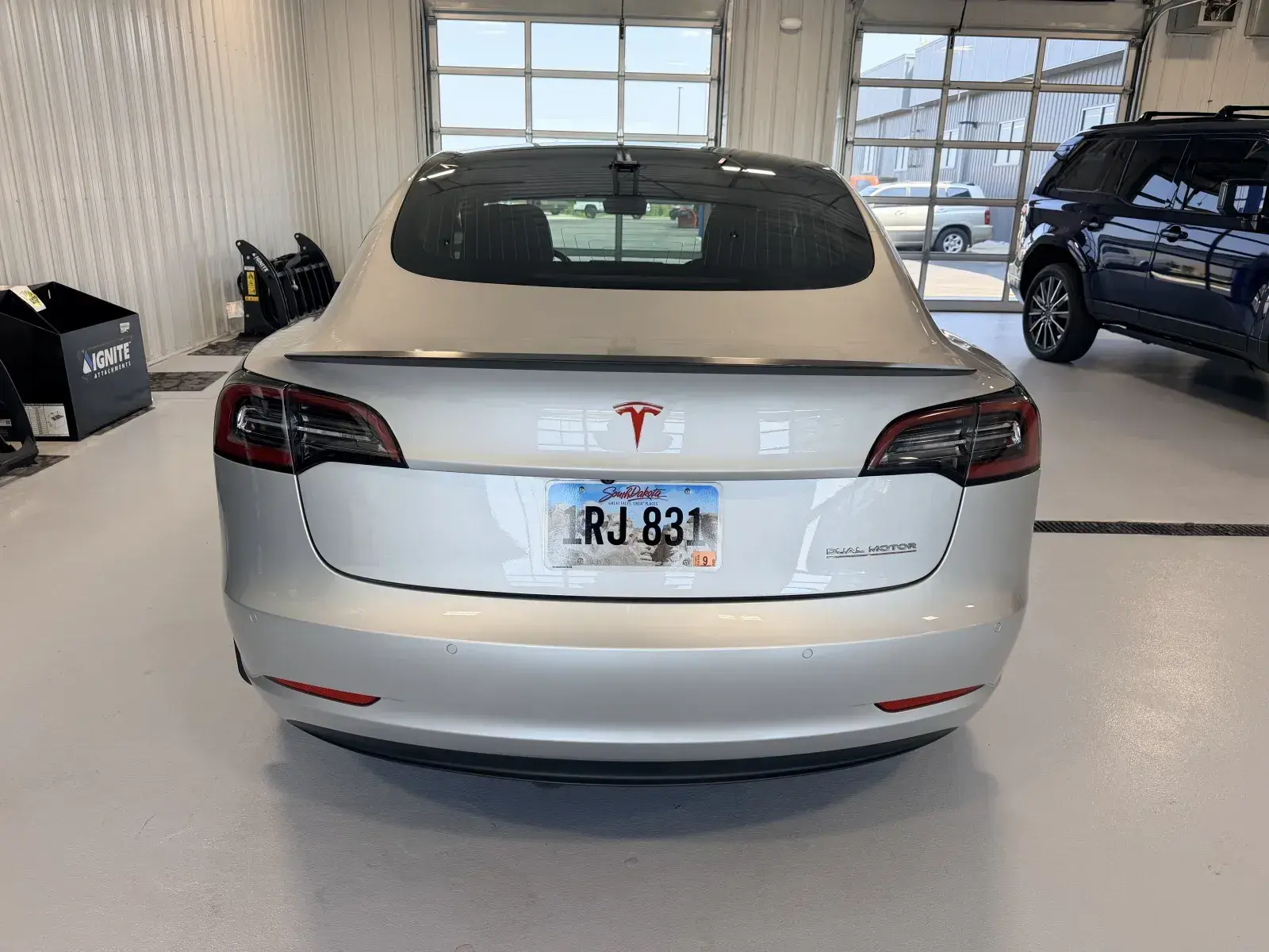 2018 Tesla Model 3 Long Range Dual Motor AWD photo 5