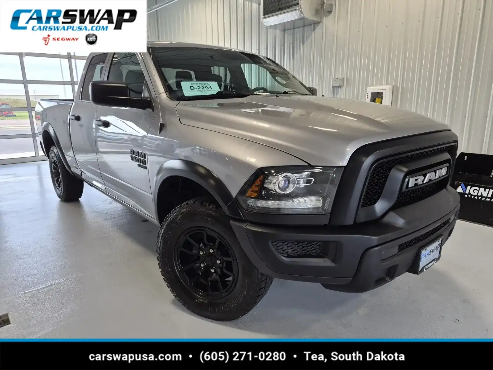 2022 RAM 1500 Classic Warlock 4WD Quad Cab 6'4's photo