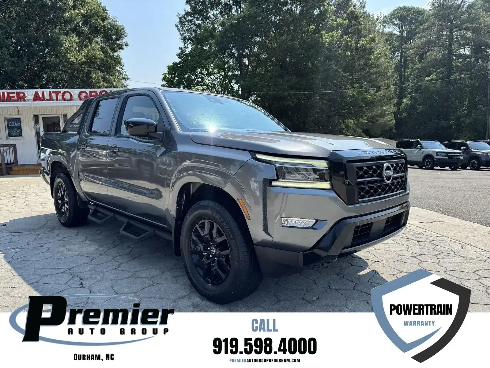 2023 Nissan Frontier SV Crew Cab 4X4 SWB's photo