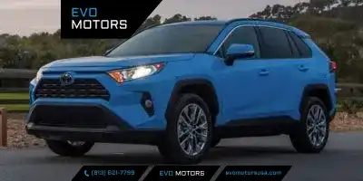 2022 Toyota RAV4 LE FWD's photo