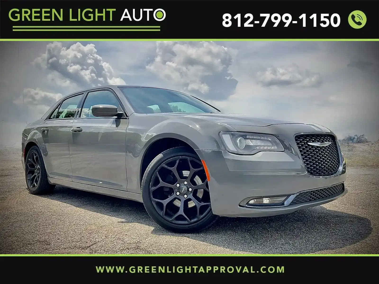2019 Chrysler 300 S's photo