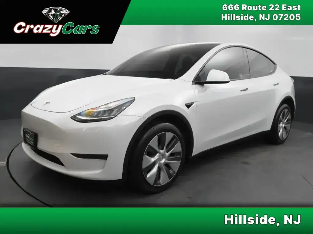 2023 Tesla Model Y Long Range Dual Motor All-Wheel Drive's photo