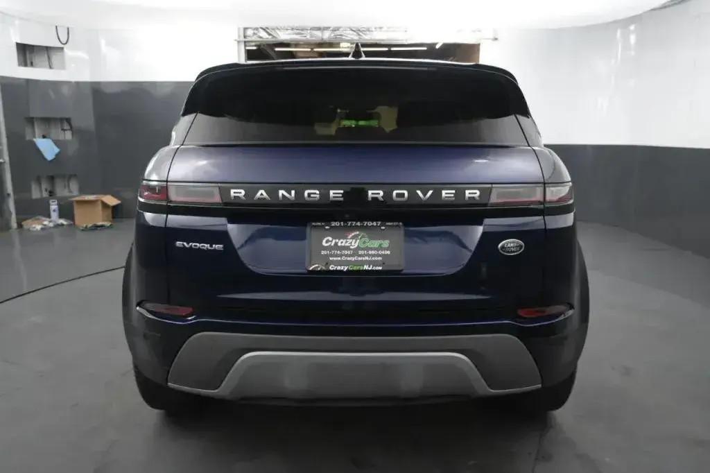 2021 Land Rover Range Rover Evoque SE photo 4