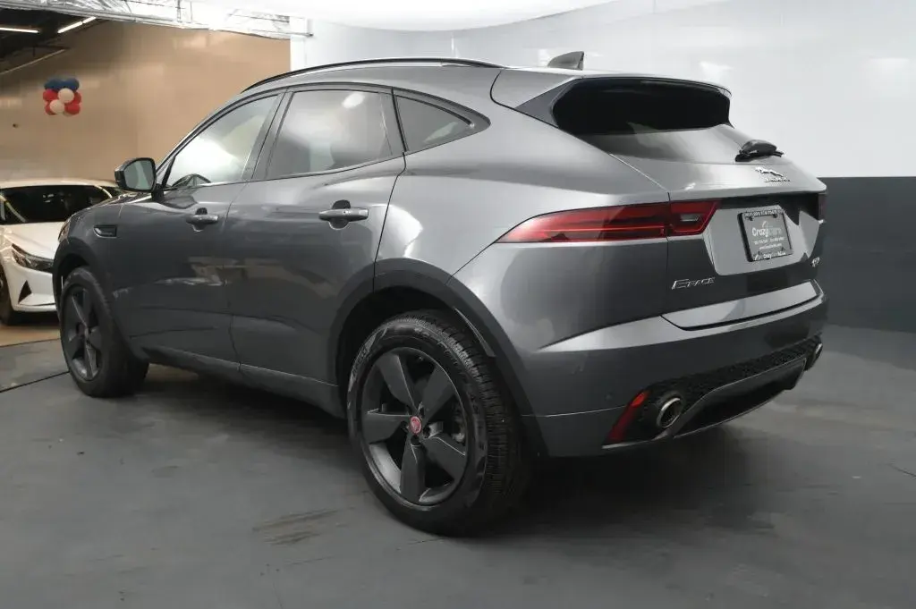 2020 Jaguar E-PACE P250 Checkered Flag Edition photo 3