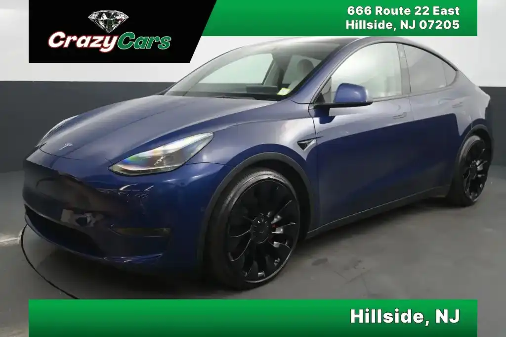 2022 Tesla Model Y Performance Dual Motor All-Wheel Drive's photo