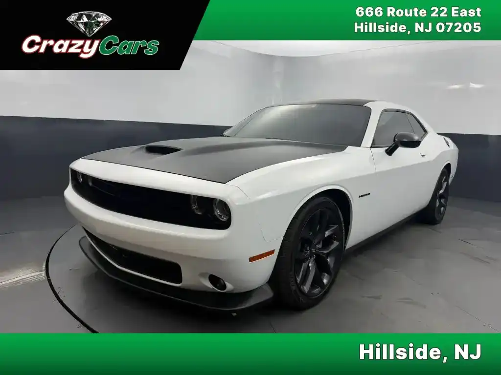 2022 Dodge Challenger R/T's photo