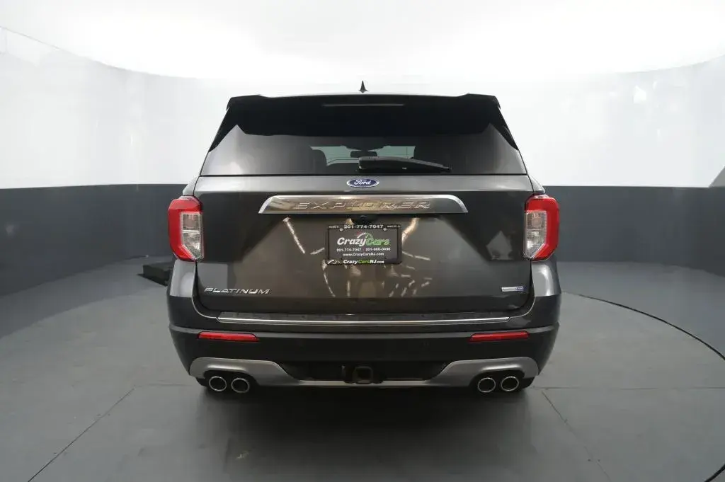 2020 Ford Explorer Platinum 4WD photo 4