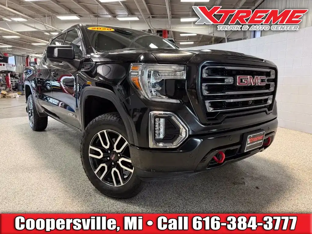 2020 GMC Sierra AT4 4WD Crew Cab Short Box's photo