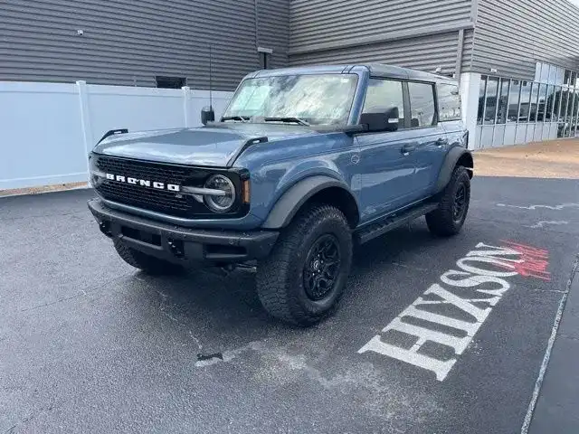2024 Ford Bronco Wildtrak 4x4's photo